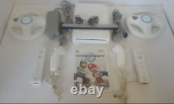 Nintendo Wii Mario Kart Console 2 controllers and wheels