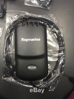 RAYMARINE E15023 WIRELESS AUTO REMOTE With INST REPEATER SMART CONTROL (Black)