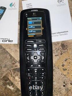 Logitech Harmony One LCD Touch Screen Universal Remote Control 15 Appareils (lire)