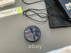 Sony 20th Anniversary Wm-we01 Walkman Wireless Earphones Et Remote Contrôle Rare