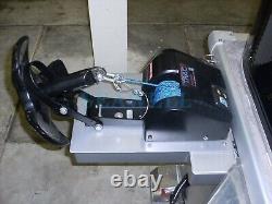 Treuil électrique d'ancre de bateau de 35 livres avec télécommande sans fil, couleur noire.